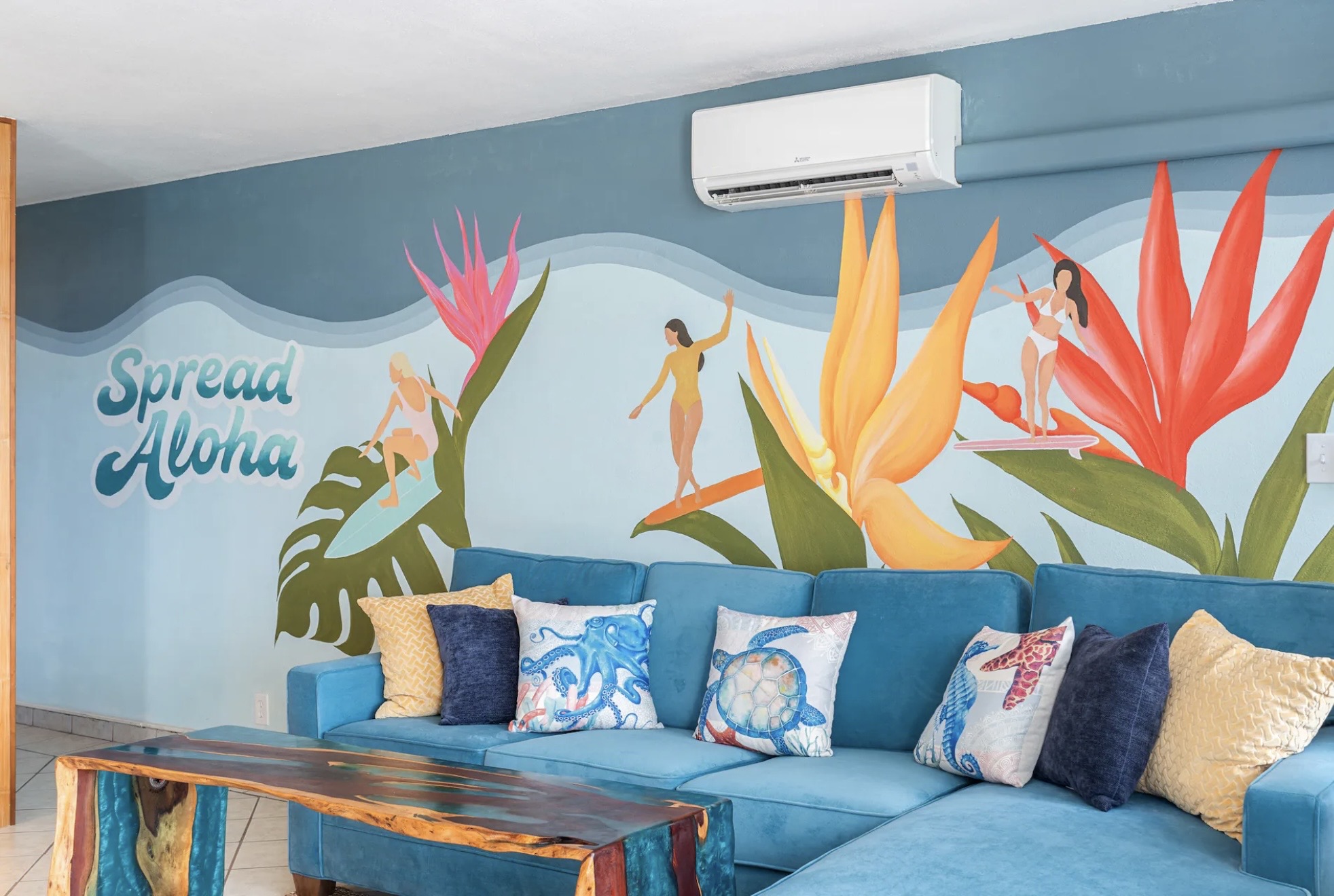 Spread Aloha Mural